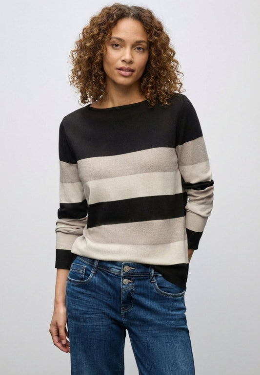 Pull en maille coupe regular
